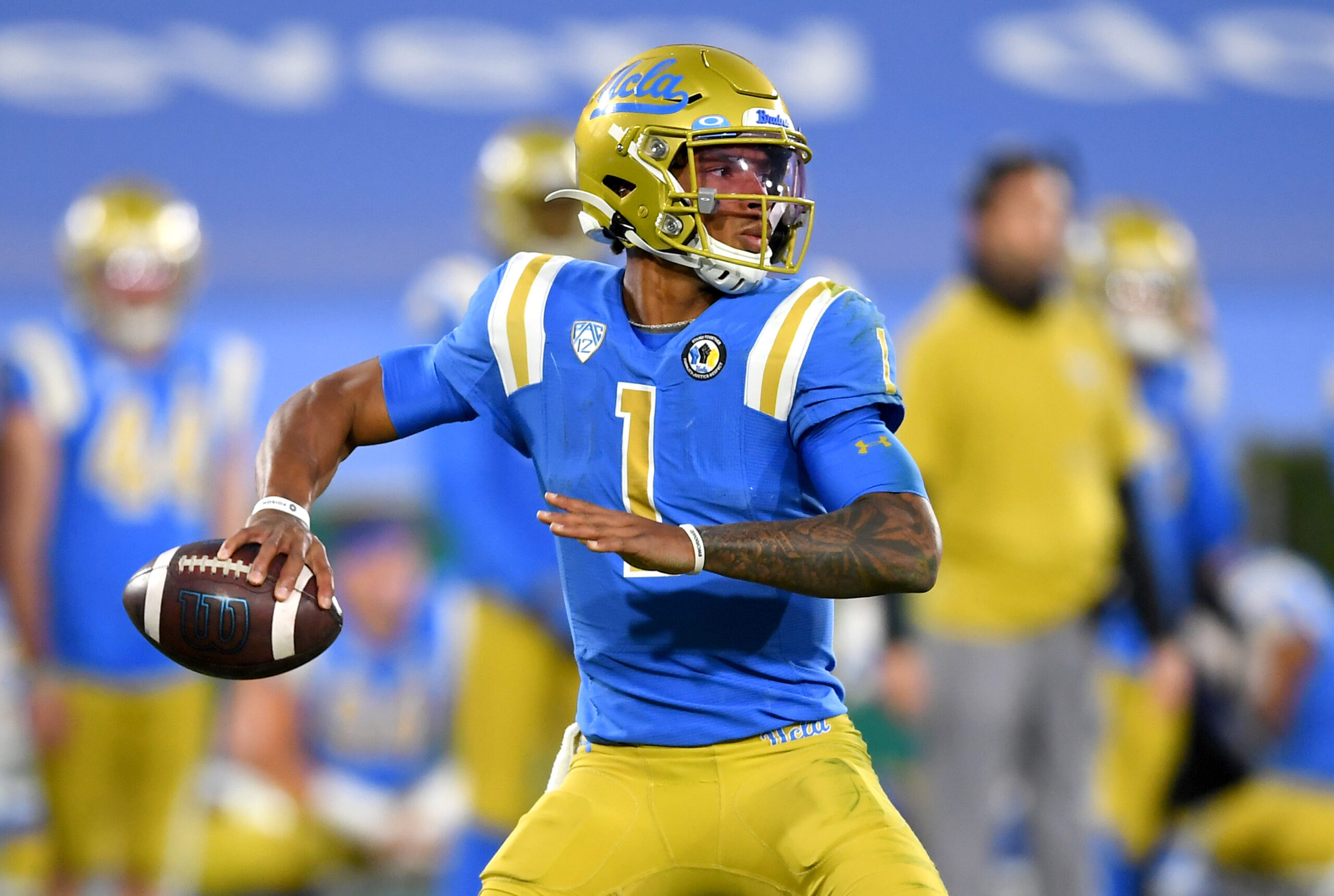 UCLA Bruins 2022 College Football Preview MEGALOCKS